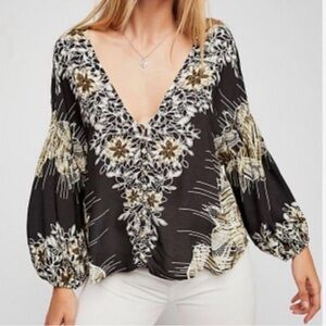 NWT Free People Birds of a Feather printed button-down blouse in black (size s)